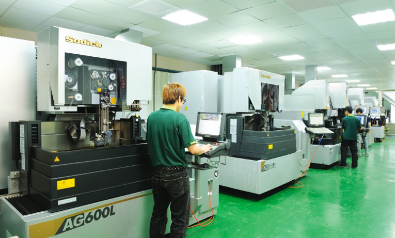 Precise EDM machines and wire cutting machines